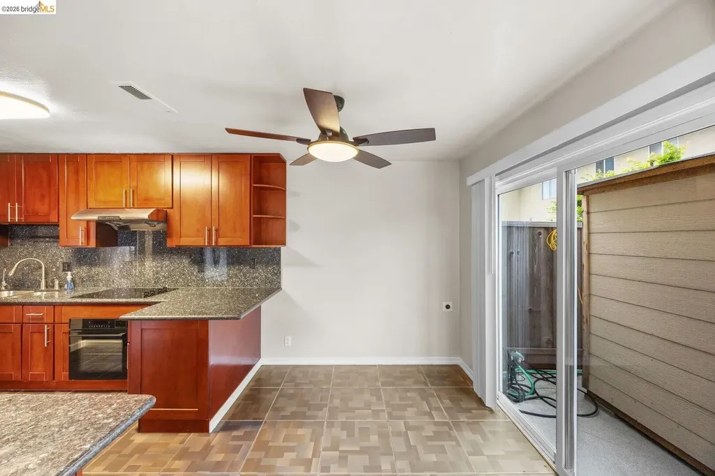 43 Paseo Grande San Lorenzo CA 94580