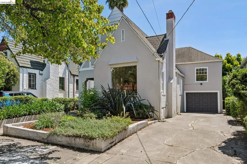 575 58th Street Oakland CA 94609