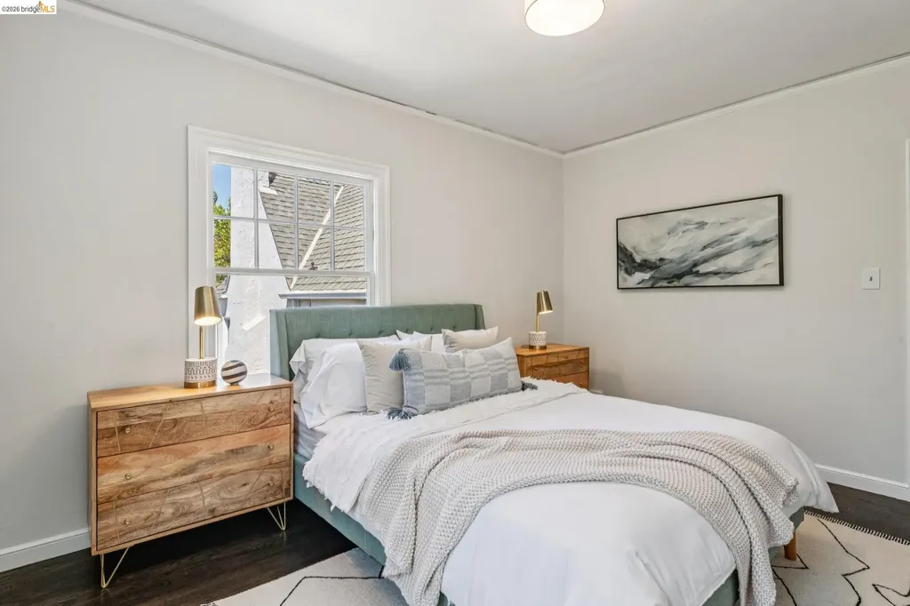 575 58th Street Oakland CA 94609