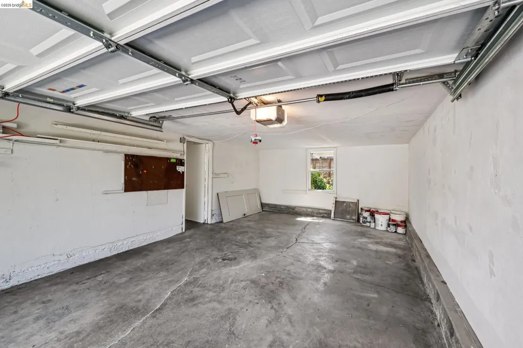 575 58th Street Oakland CA 94609