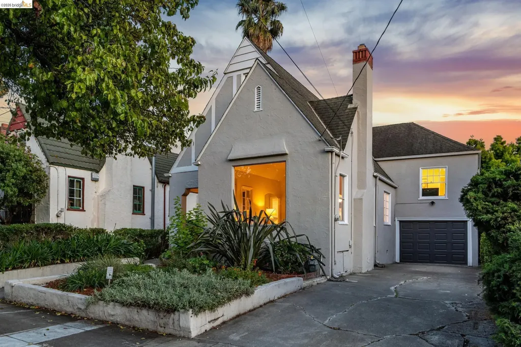 575 58th Street Oakland CA 94609