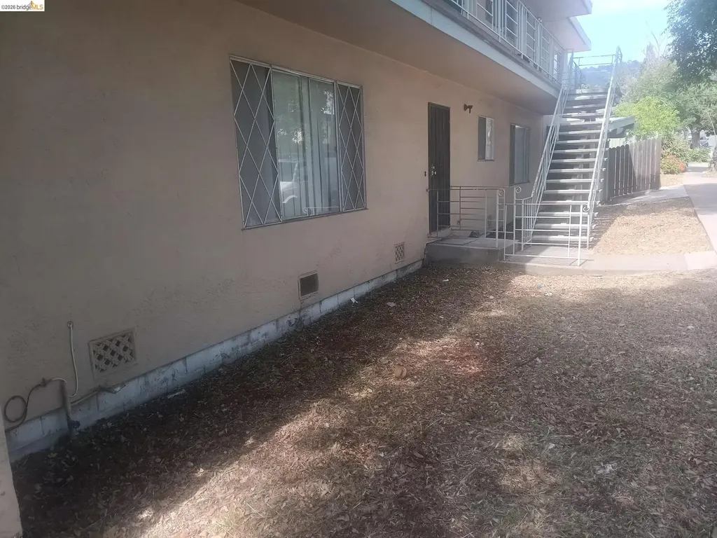 3434 California Street Oakland CA 94602