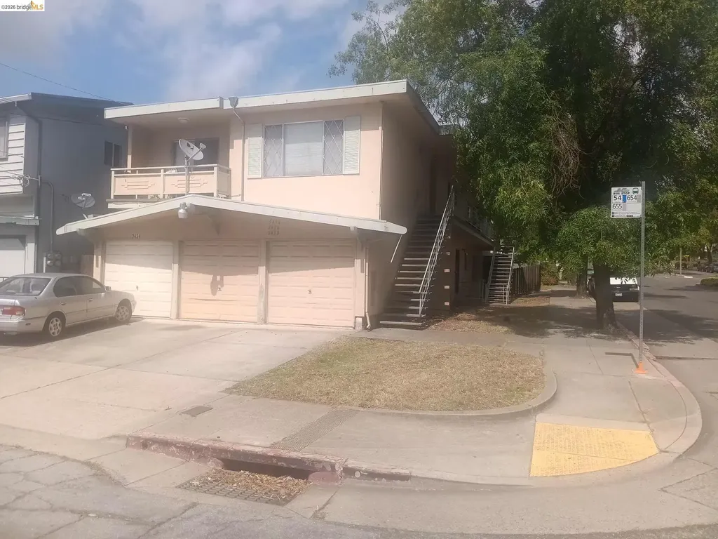 3434 California Street Oakland CA 94602