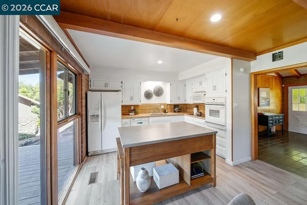 5852 Olinda Road El Sobrante CA 94803