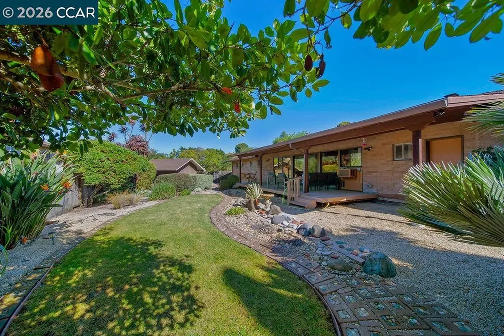 5852 Olinda Road El Sobrante CA 94803