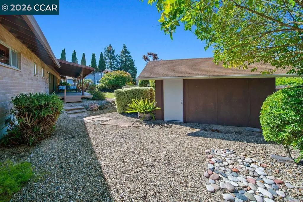 5852 Olinda Road El Sobrante CA 94803