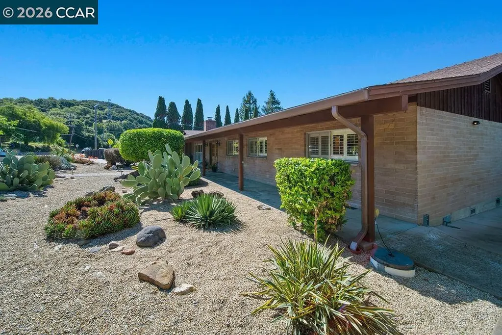 5852 Olinda Road El Sobrante CA 94803
