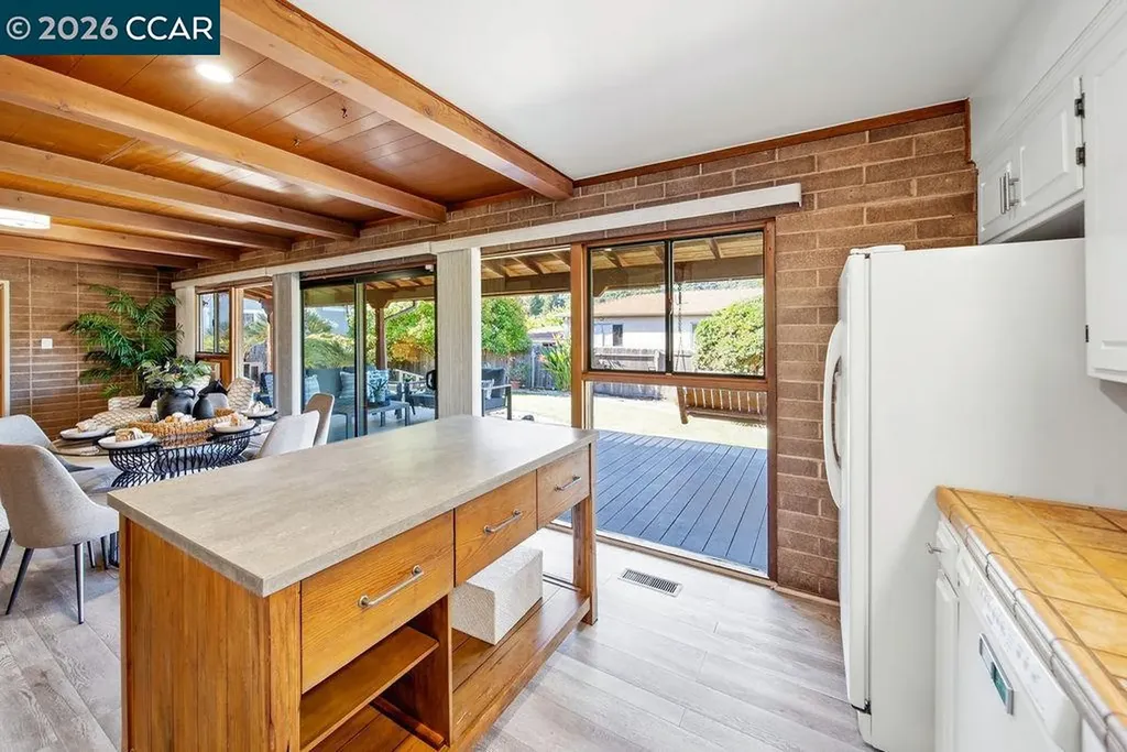 5852 Olinda Road El Sobrante CA 94803