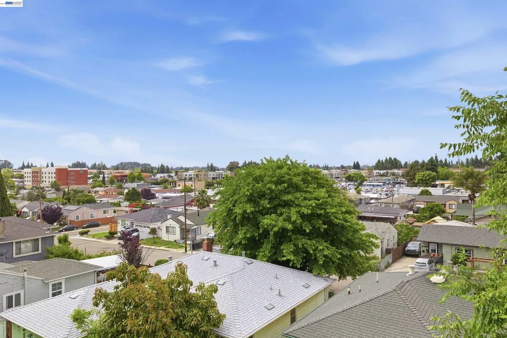 1019 Central Boulevard Hayward CA 94542