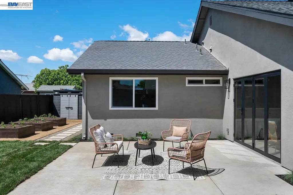 5569 Haggin Oaks Avenue Livermore CA 94551