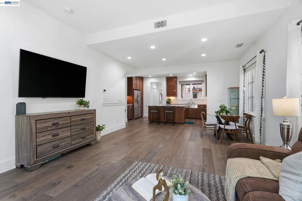 39567 Stevenson Place Fremont CA 94539