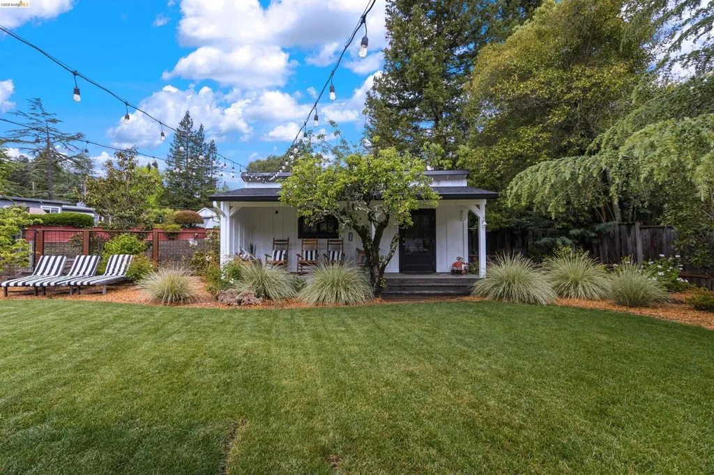 12 Woodland Road Orinda CA 94563