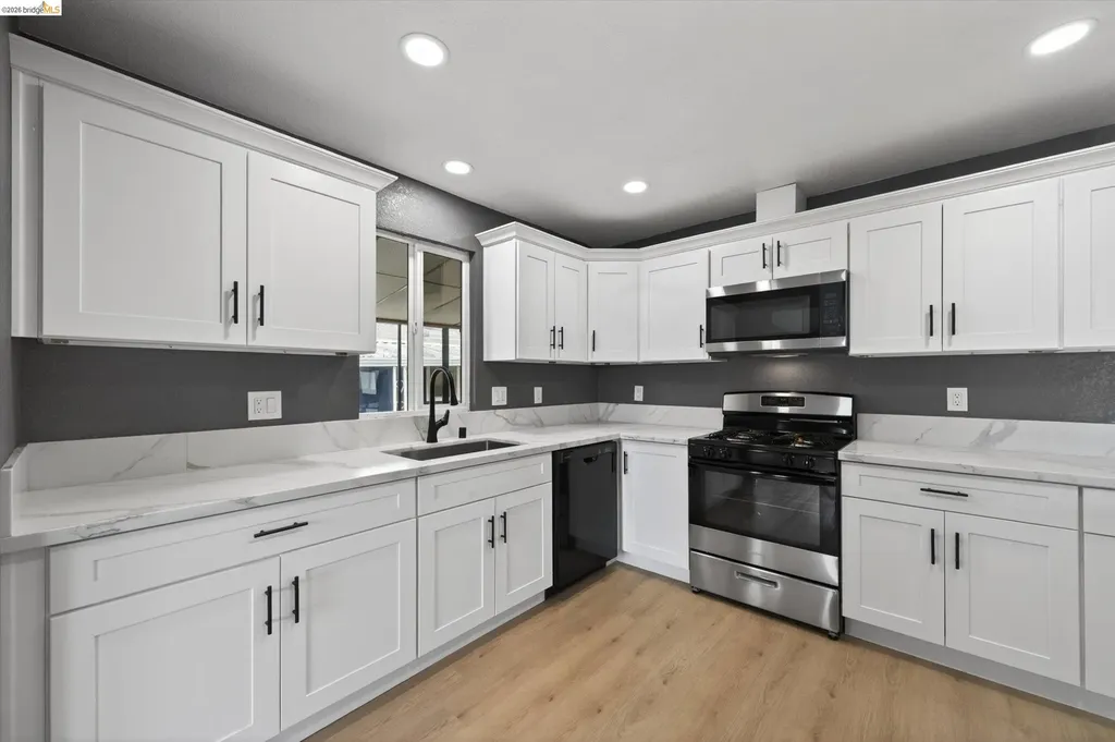 3645 Hawthorne Drive Bethel Island CA 94511