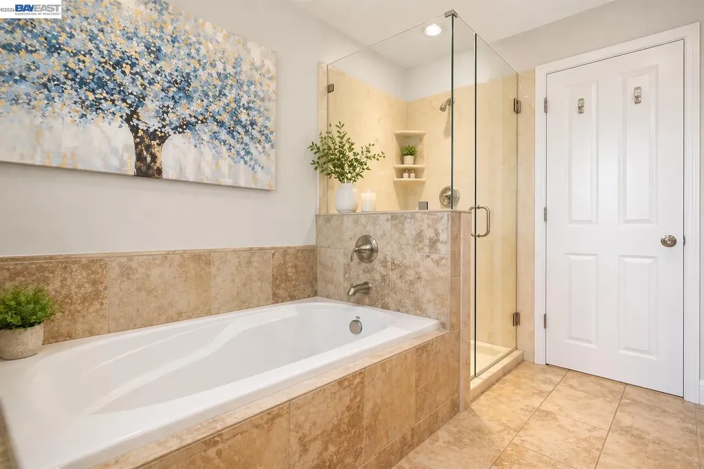 17676 Garland Court Castro Valley CA 94546