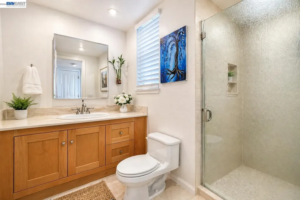 17676 Garland Court Castro Valley CA 94546