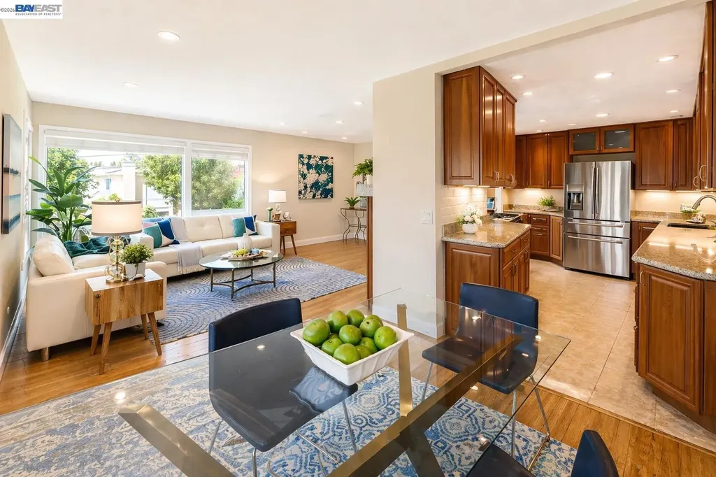 17676 Garland Court Castro Valley CA 94546