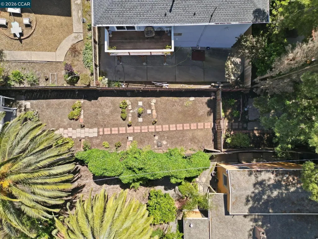 4632 Steele Street Oakland CA 94619