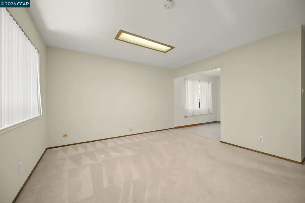 3037 College Avenue Berkeley CA 94705
