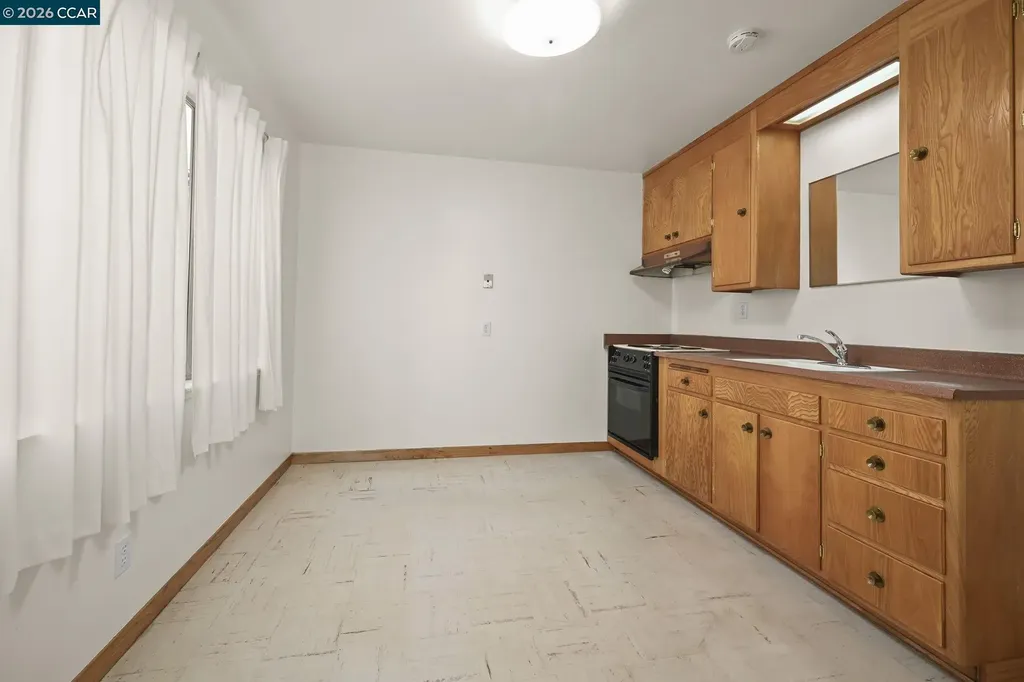3037 College Avenue Berkeley CA 94705