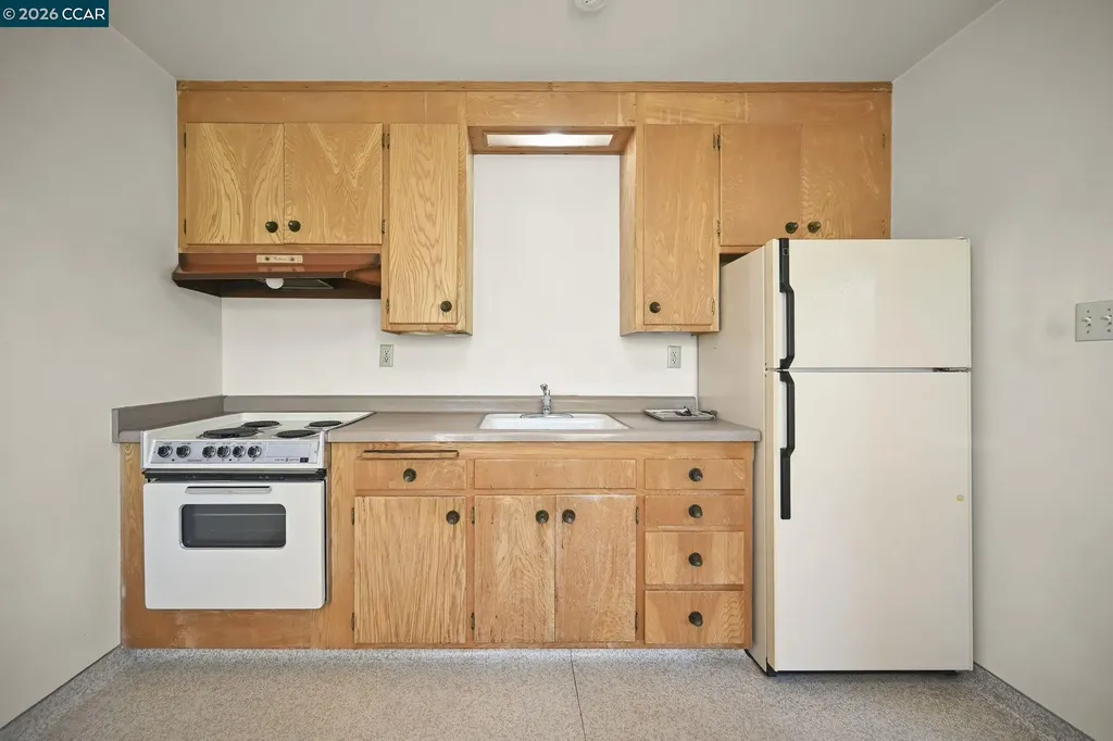 3037 College Avenue Berkeley CA 94705