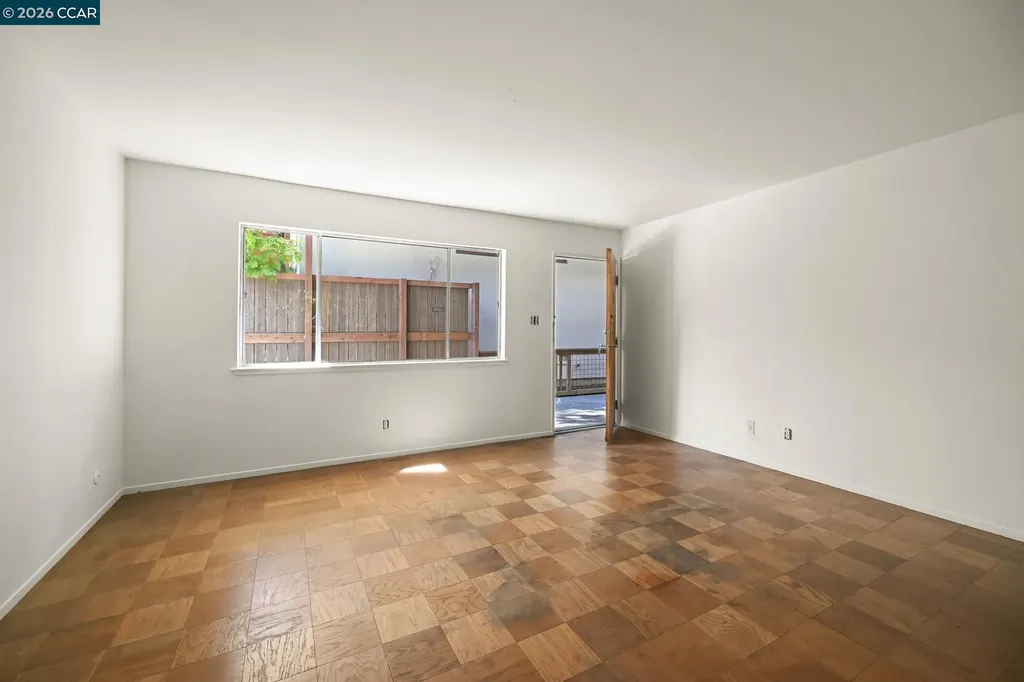3037 College Avenue Berkeley CA 94705