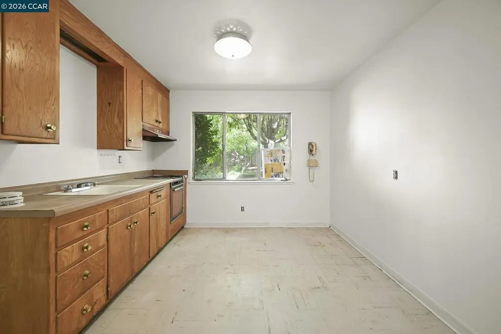 3037 College Avenue Berkeley CA 94705