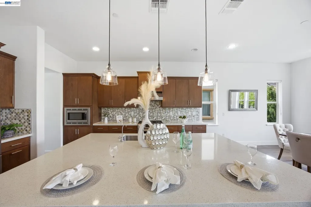 1600 Lexington Lane Pleasanton CA 94566