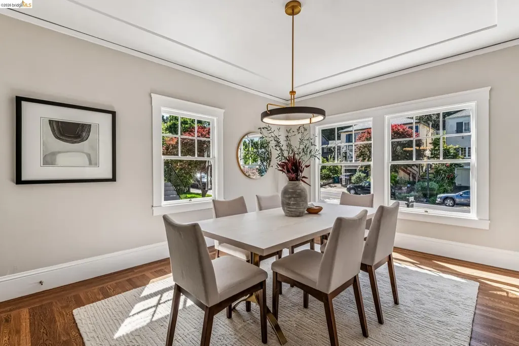 806 Mandana Boulevard Oakland CA 94610