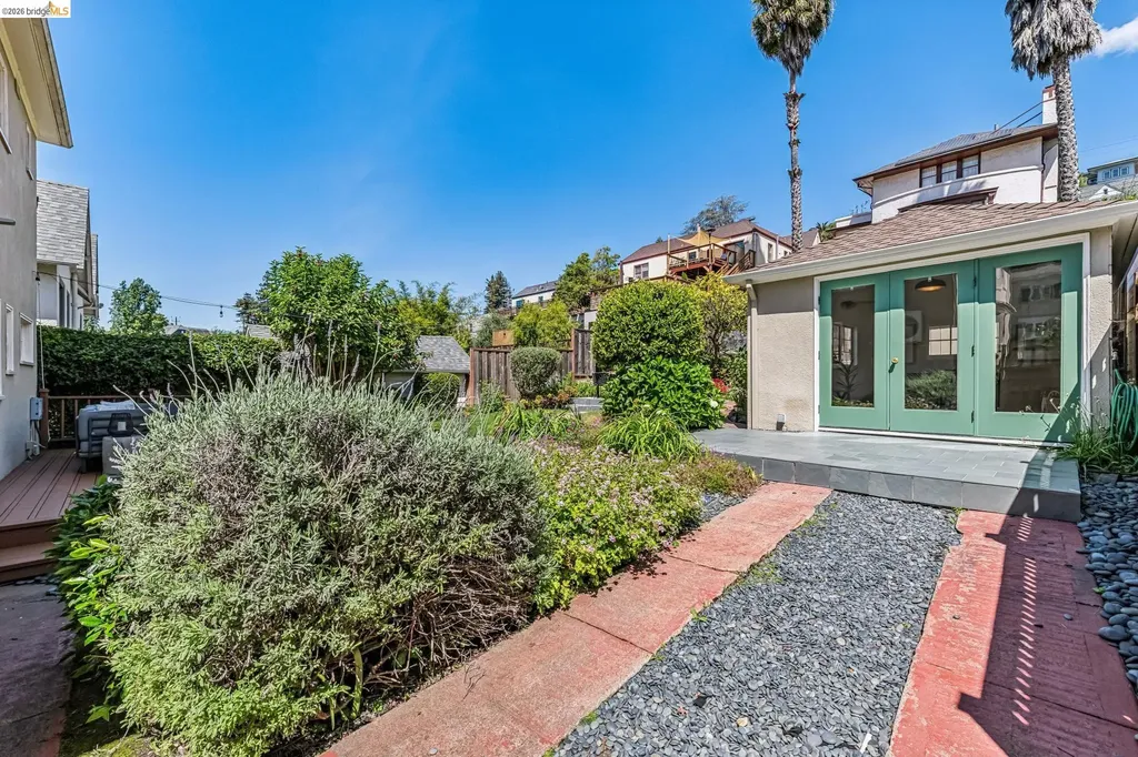 806 Mandana Boulevard Oakland CA 94610