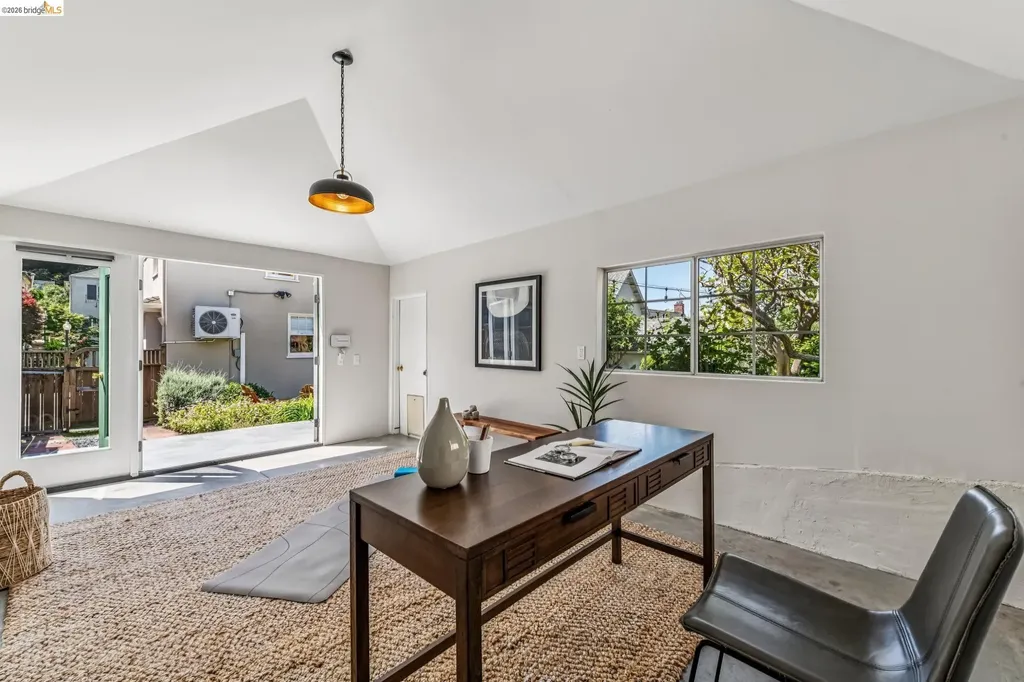 806 Mandana Boulevard Oakland CA 94610