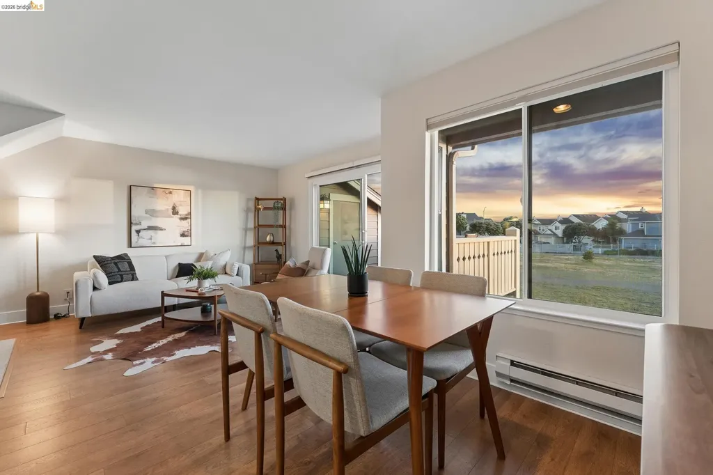 194 Lakeshore Court Richmond CA 94804