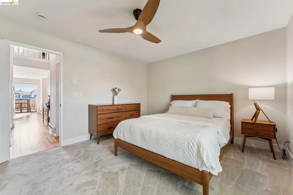 194 Lakeshore Court Richmond CA 94804