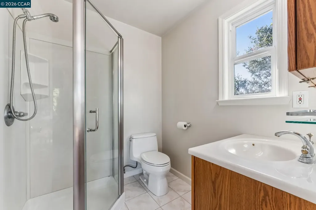 216 Behrens Street El Cerrito CA 94530