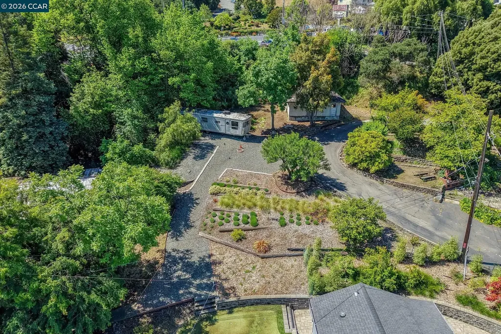 1931 Dowrelio Drive Crockett CA 94525
