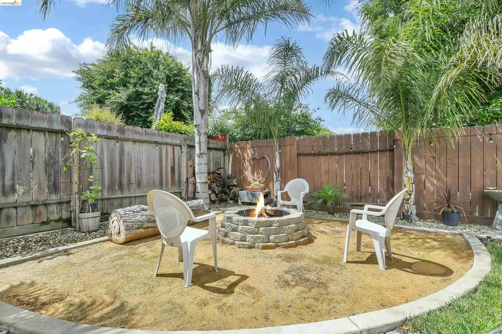 37 Beach Drive Bay Point CA 94565