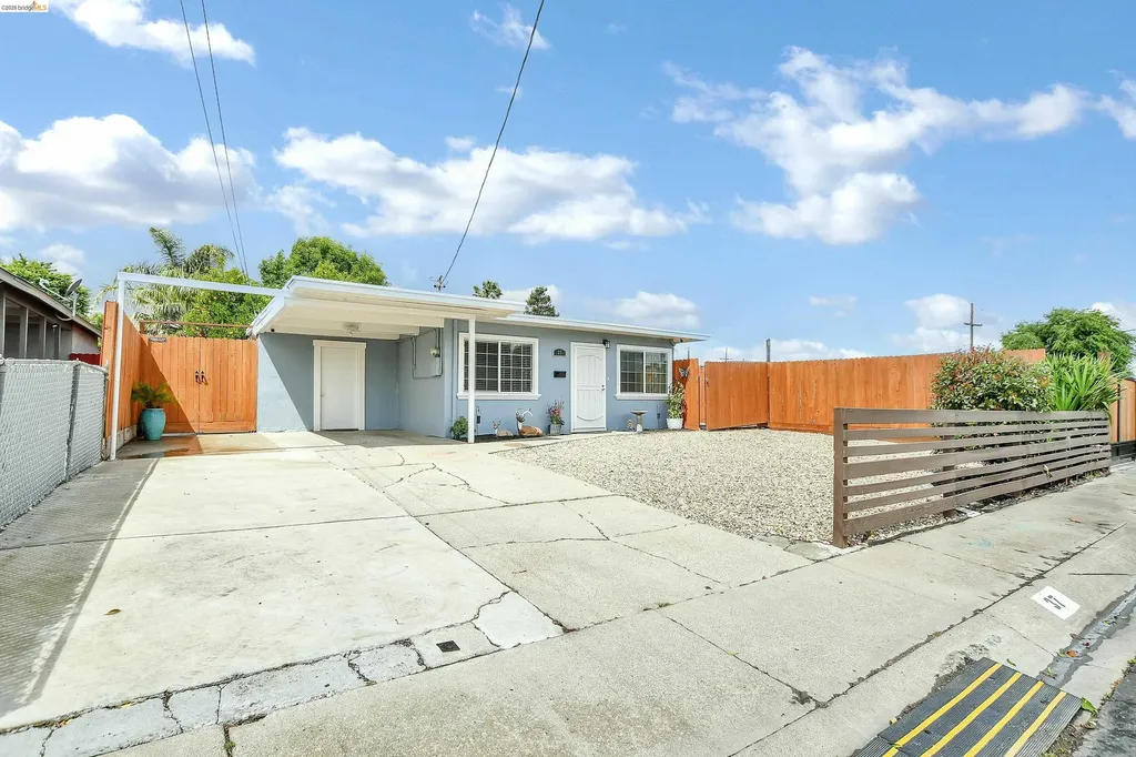 37 Beach Drive Bay Point CA 94565