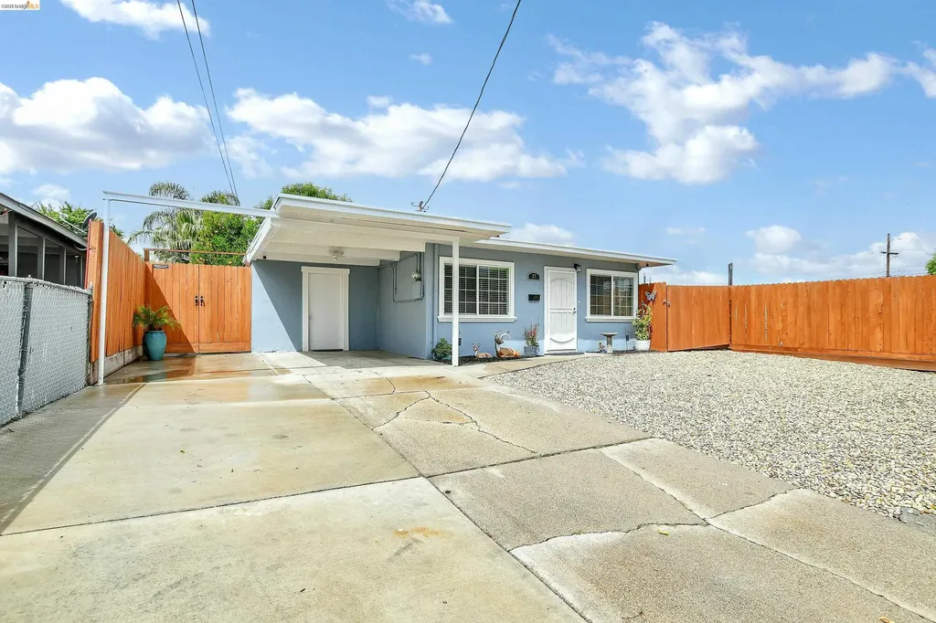 37 Beach Drive Bay Point CA 94565