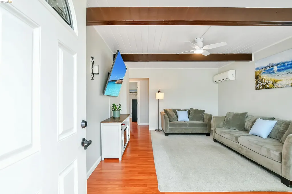 37 Beach Drive Bay Point CA 94565
