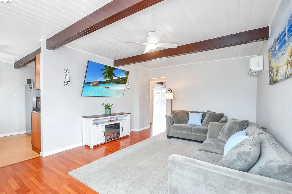 37 Beach Drive Bay Point CA 94565