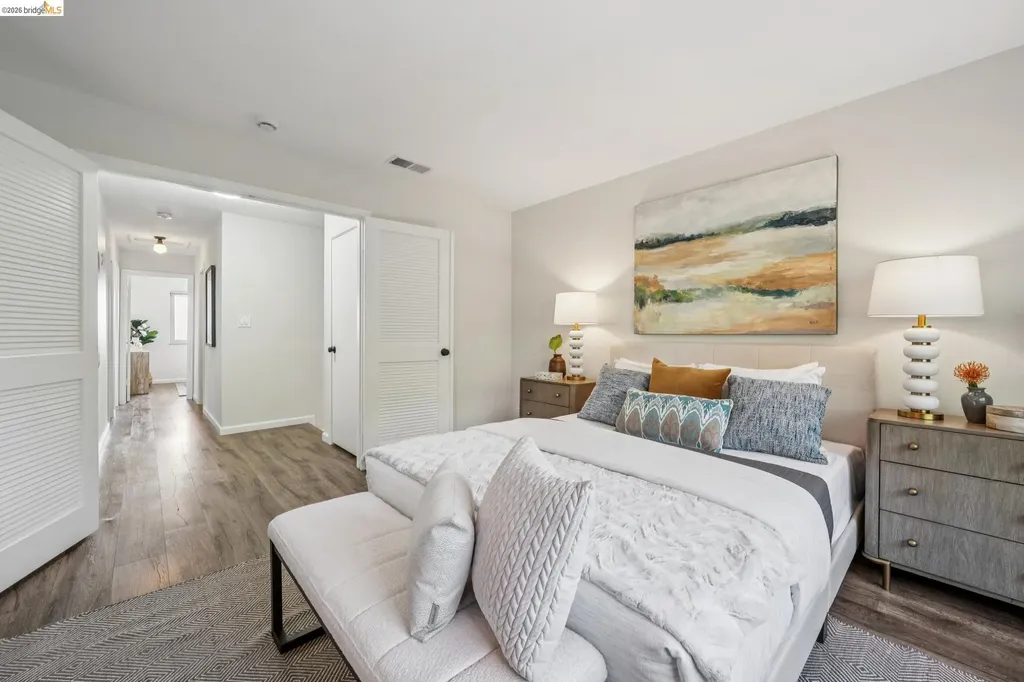 7900 Hansom Drive Oakland CA 94605