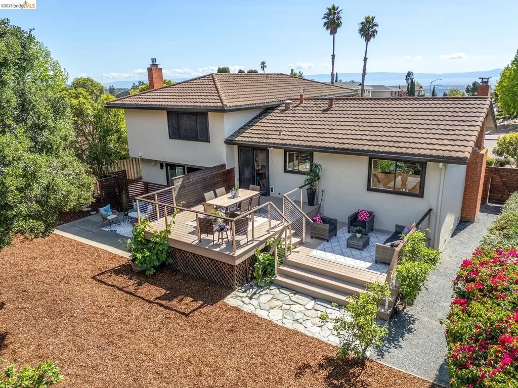 7900 Hansom Drive Oakland CA 94605