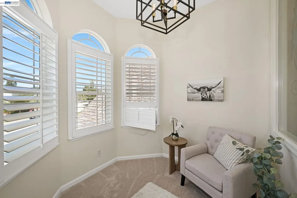 2473 Centennial Lane Hayward CA 94541