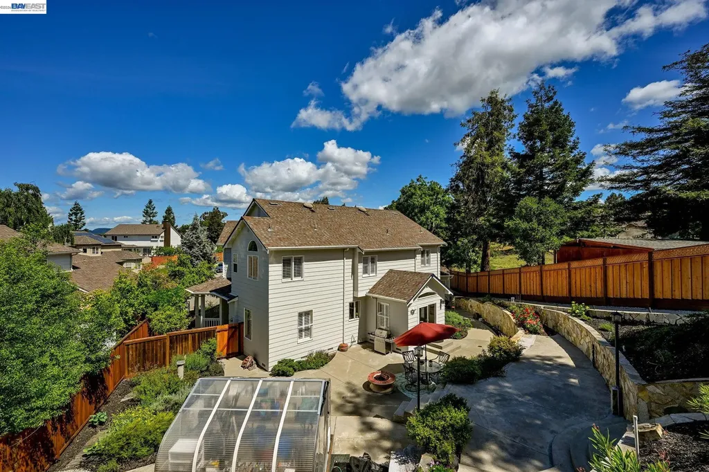 2473 Centennial Lane Hayward CA 94541