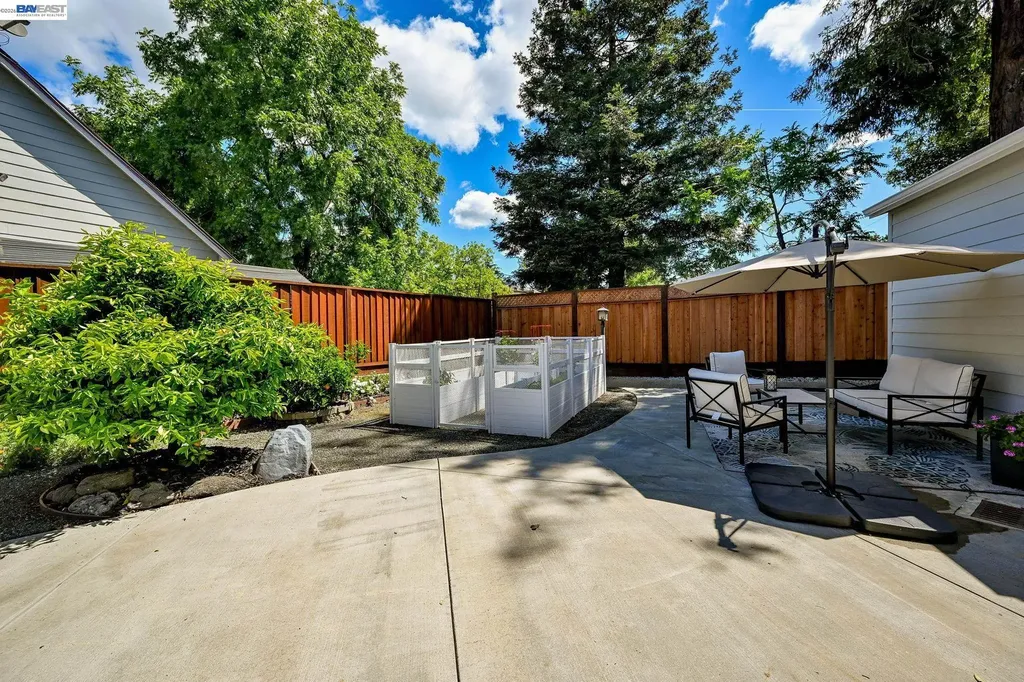2473 Centennial Lane Hayward CA 94541
