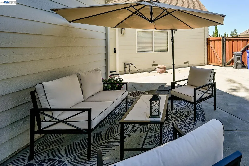 2473 Centennial Lane Hayward CA 94541