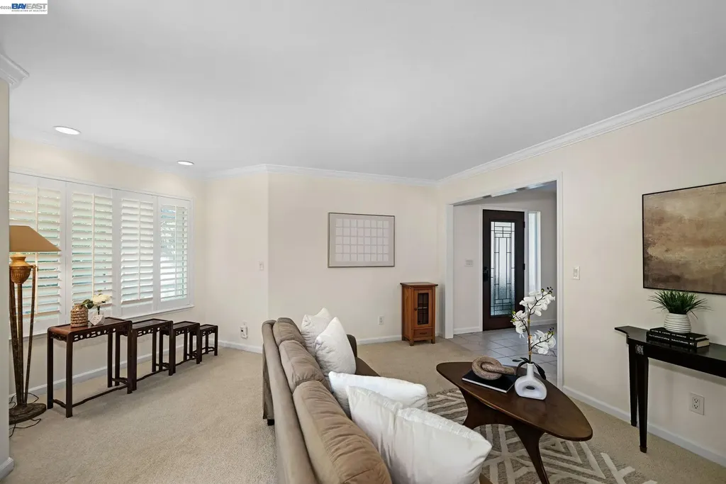 2473 Centennial Lane Hayward CA 94541