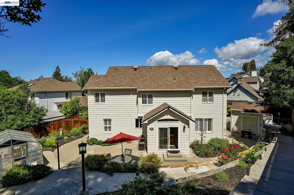 2473 Centennial Lane Hayward CA 94541