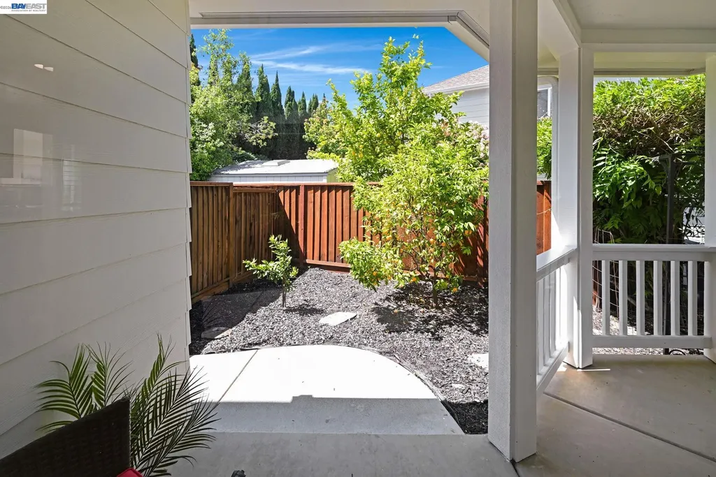 2473 Centennial Lane Hayward CA 94541