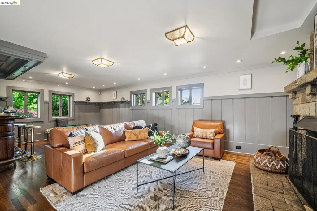 305 Sheridan Avenue Piedmont CA 94611