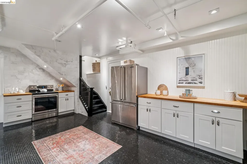 305 Sheridan Avenue Piedmont CA 94611